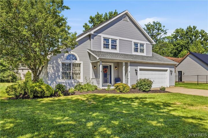 Property Photo: 705 Sara Court NY 14092