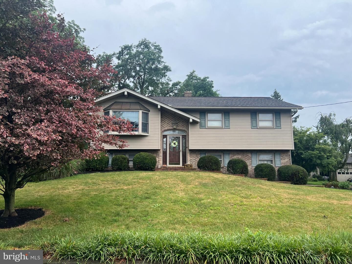 Property Photo:  20 Locust Street  PA 17580 
