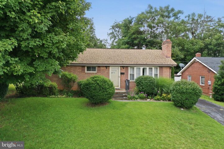 Property Photo: 721 Stockton Road VA 22630