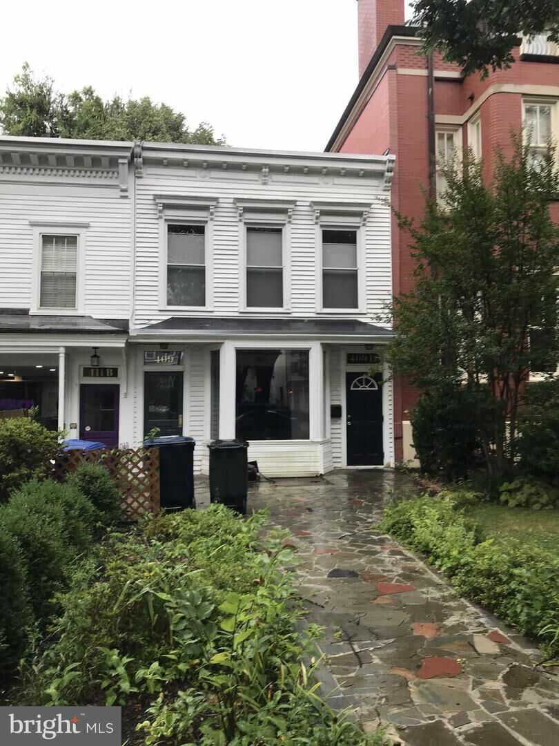 Property Photo: 409 East Capitol Street SE DC 20003