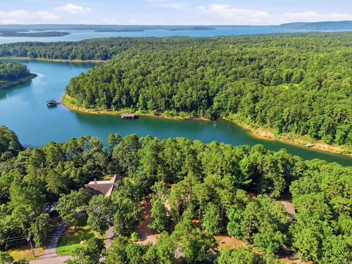 Property Photo: 60 Brittany Cove Drive AR 72067