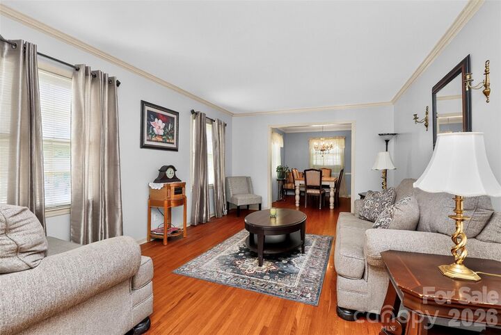 Property Photo: 4827 Easthaven Drive NC 28212