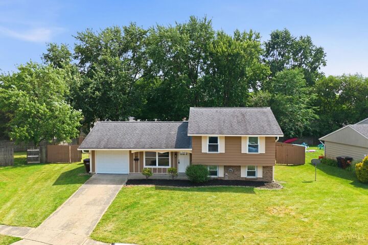 Property Photo:  413 Gregory Court  OH 45036 