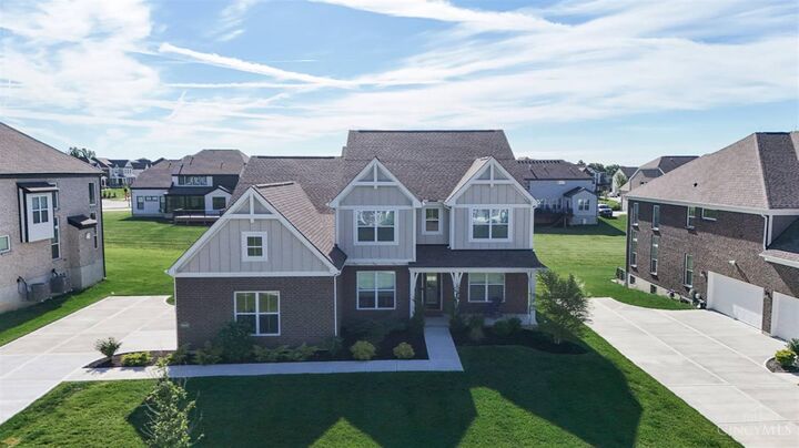 Property Photo: 8948 Suncrest Lane OH 45040