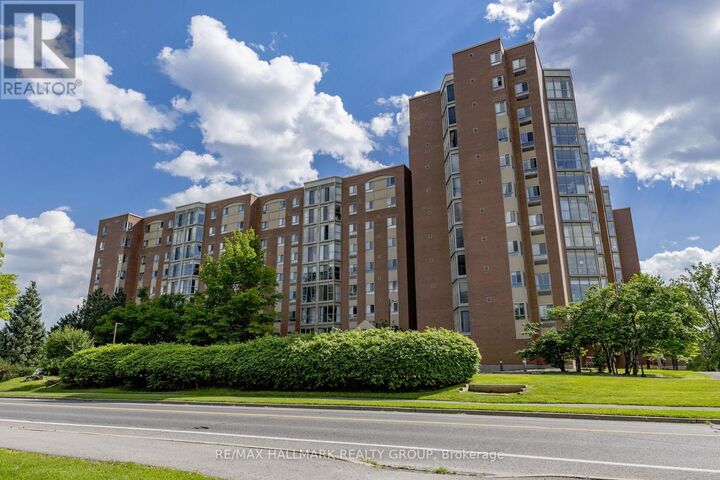 Property Photo:  960 Teron Road 1104  ON K2K 2B6 
