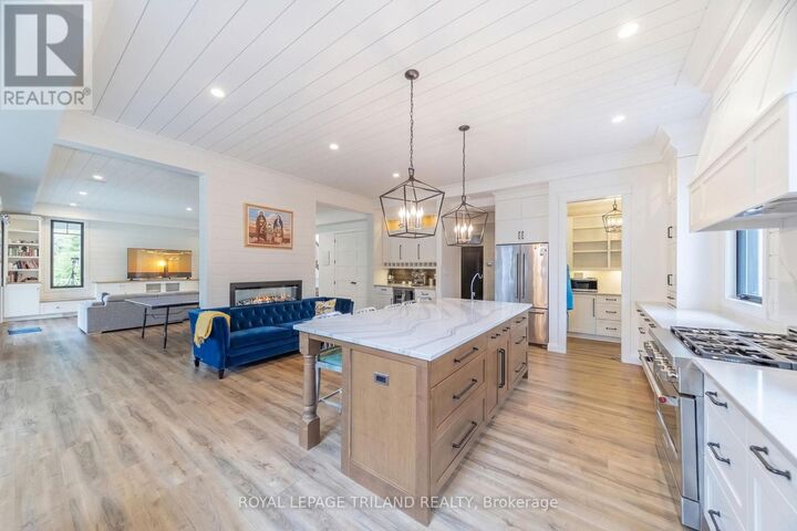 Property Photo: 10195 Red Pine Road ON N0M 1T0
