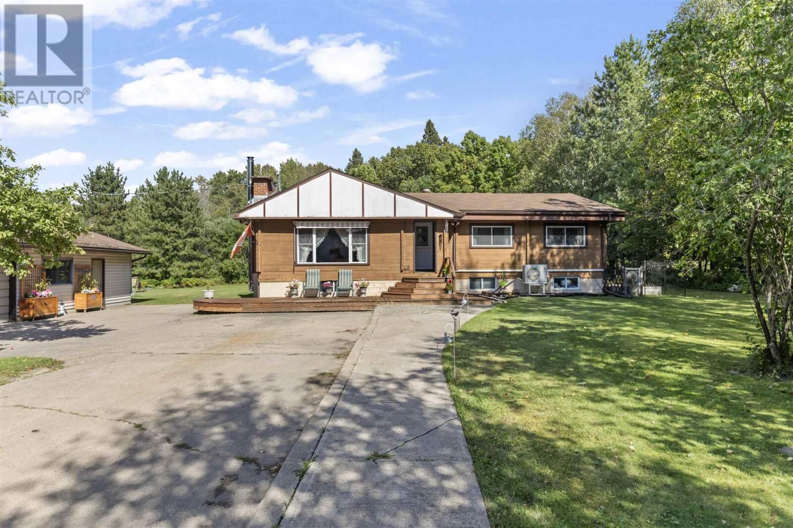 Property Photo:  1282 Spring St  ON P0R 1J0 