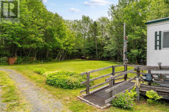 Property Photo: 172 Llewellyn Road NS B4V 6L5