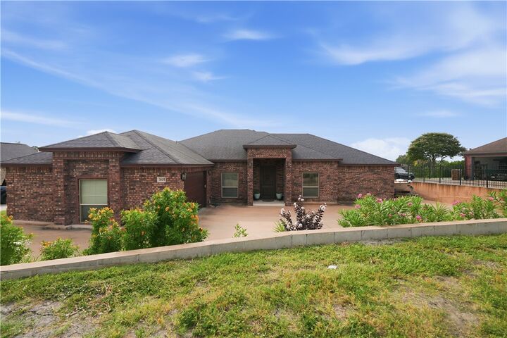 Property Photo: 3805 Castle Valley Drive TX 78410