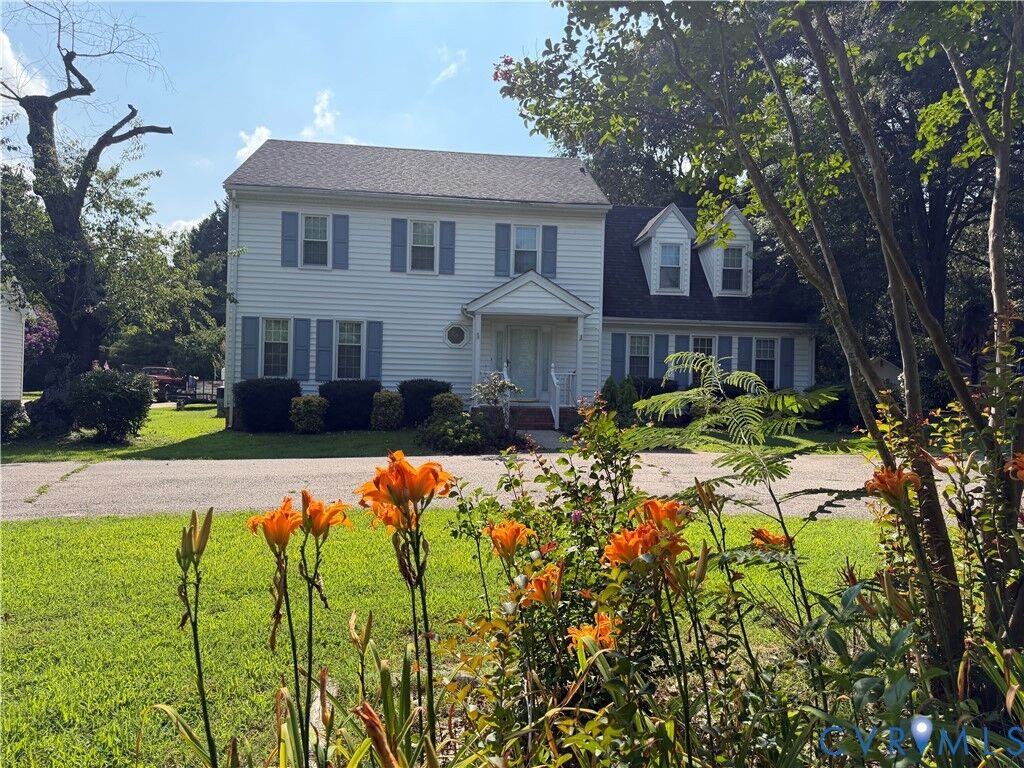 Property Photo:  1760 Gloucester Road  VA 23062 