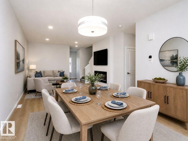 Property Photo: 2744 7 Avenue SW AB T6X 1N8