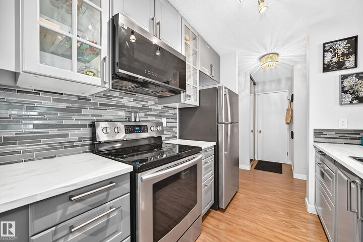 9835 113 Street NW 407 — photo 1
