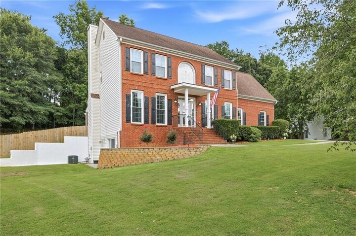 Property Photo: 3629 Elinburg Court GA 30519