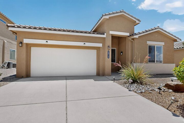 Property Photo:  6812 Napoleon Road NE  NM 87144 