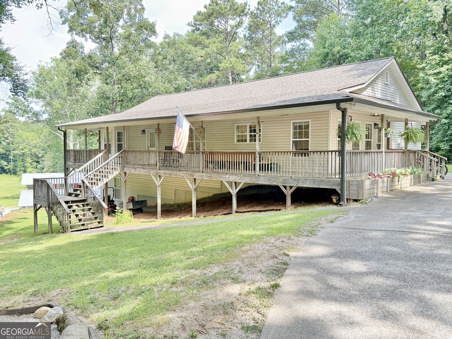 Property Photo: 4411 Post Road GA 30187