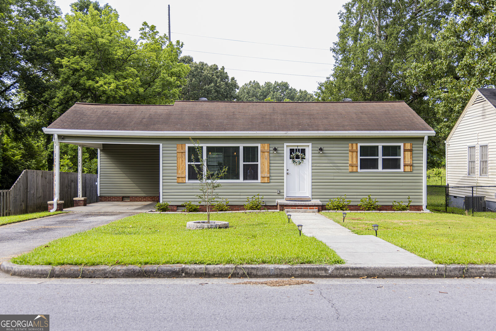 Property Photo: 803 Charlton Street NW GA 30165
