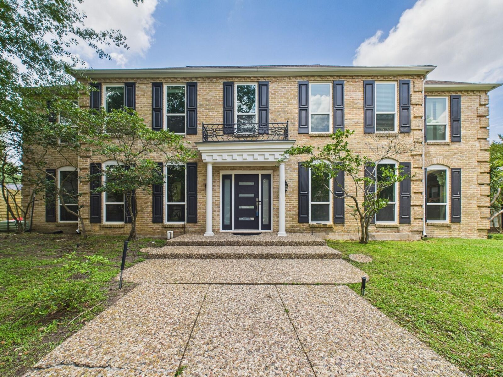 Property Photo: 702 Daria Court TX 77079