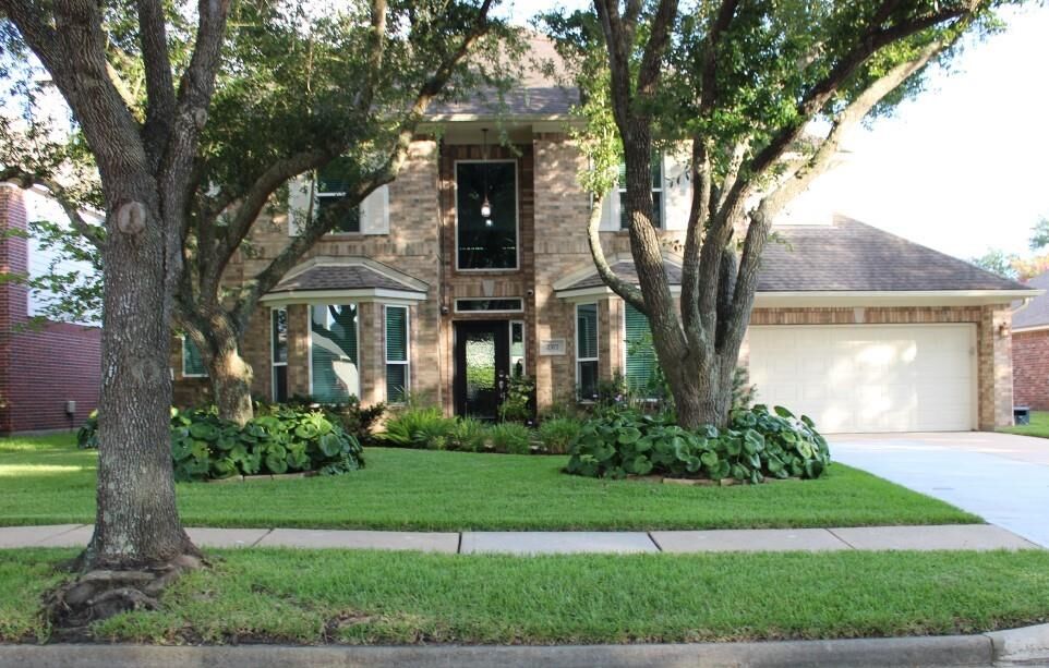 Property Photo: 2377 Seahurst Court TX 77573