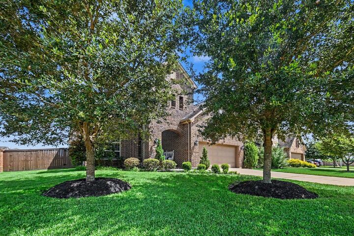 Property Photo: 641 Kickapoo Court TX 77598