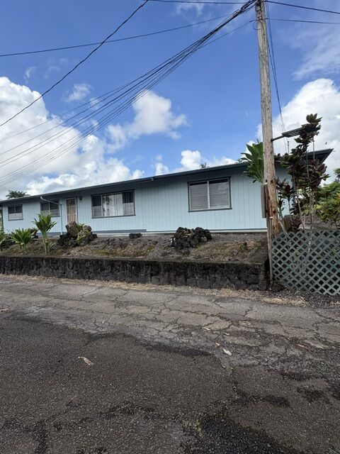 Property Photo:  467 Lanikukia Pl  HI 96720 