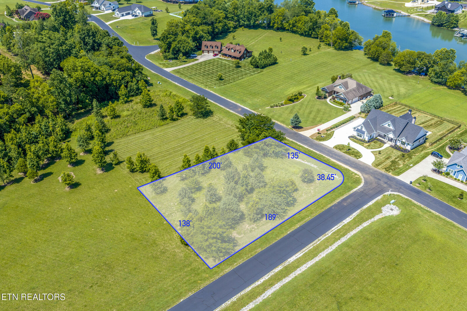Property Photo: 271 W Shore Drive TN 37854