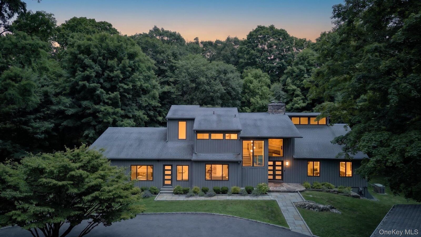 Property Photo: 230 E Middle Patent Road NY 10506