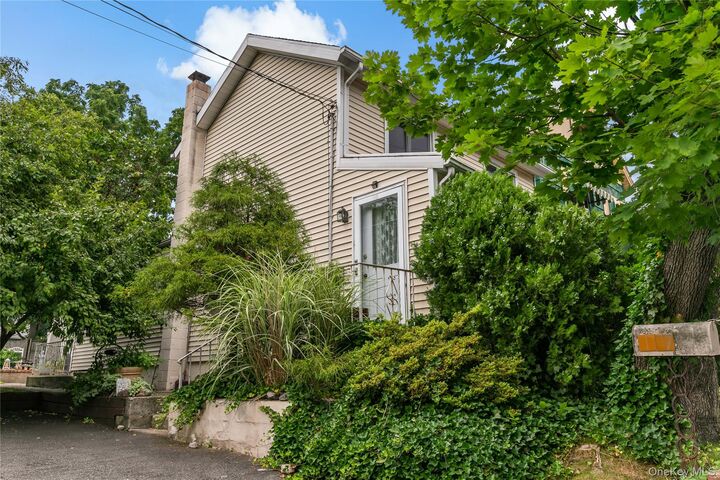 Property Photo: 17 Requa Street NY 10510