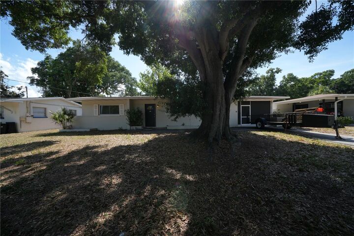 Property Photo: 4517 S Clark Avenue FL 33611