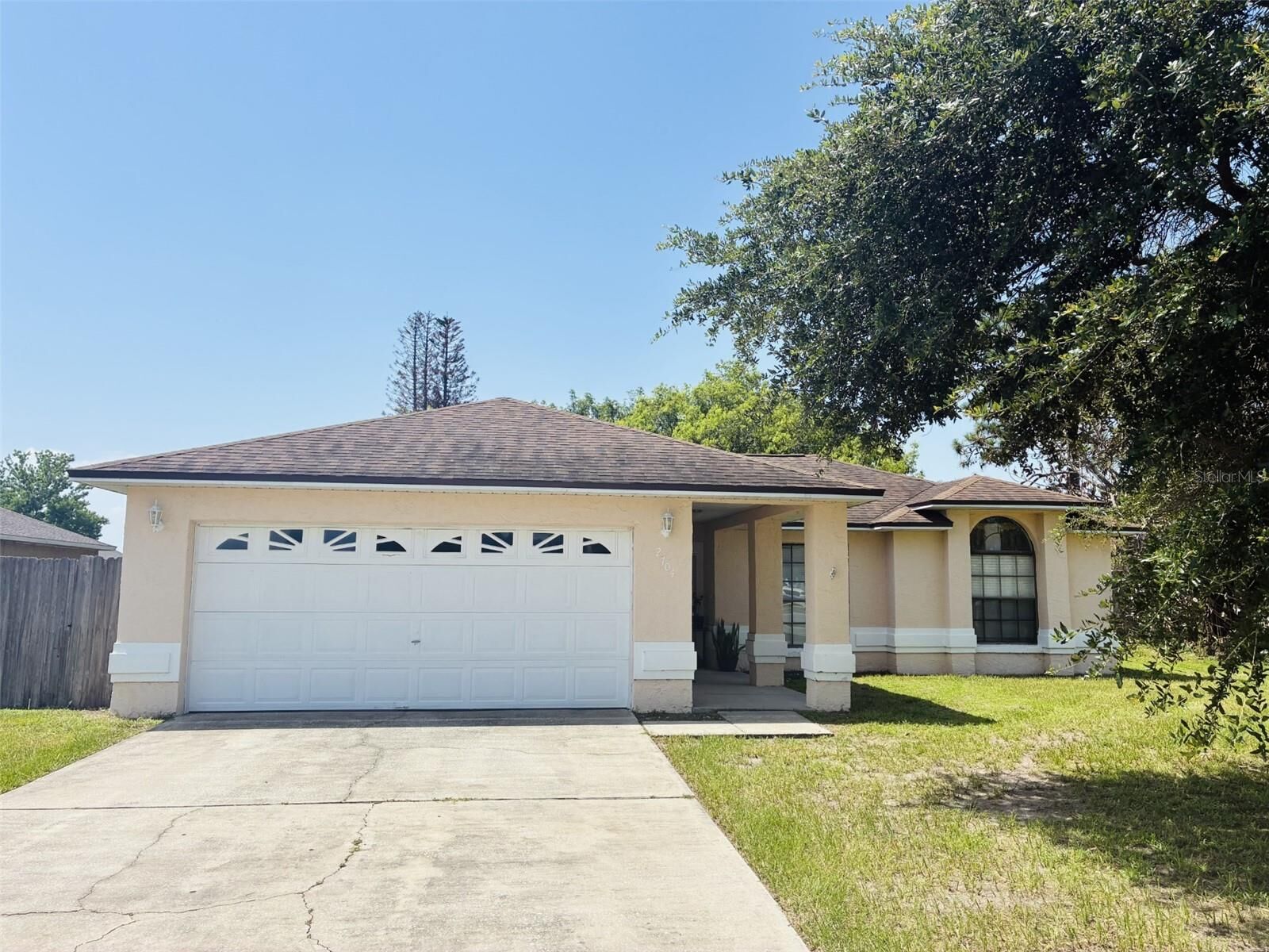 Property Photo: 2704 Kendall Avenue FL 34744