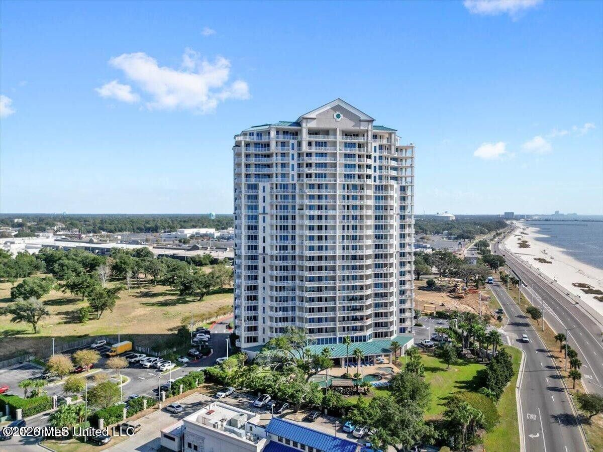 Property Photo:  2668 Beach Boulevard  MS 39531 