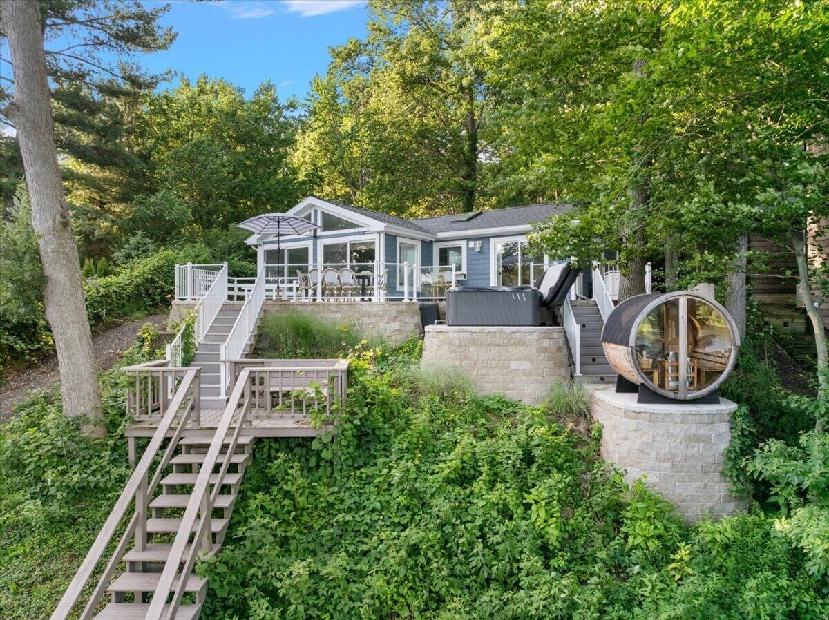 Property Photo: 6365 Watersedge Lane MI 49453