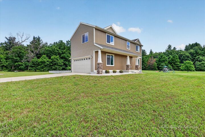 Property Photo:  5420 S Kathryn Lane  MI 49337 