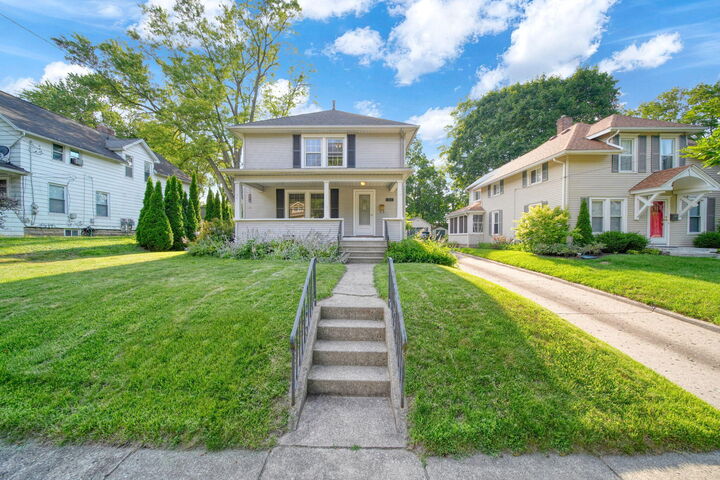 Property Photo: 114 S Wisner Street MI 49203