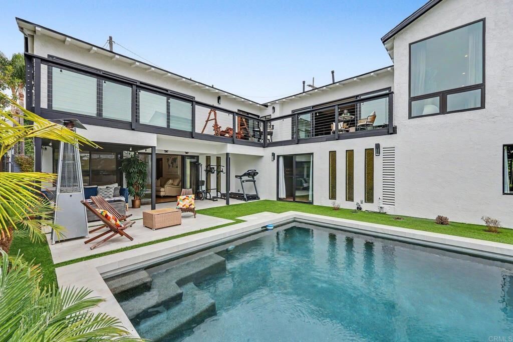 Property Photo: 1891 Titus Street CA 92110