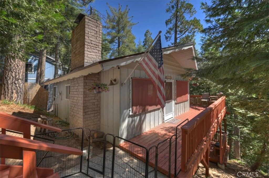 Property Photo: 1069 Jungfrau Drive CA 92325