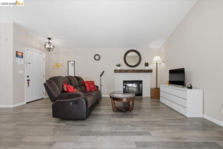 Property Photo:  4308 Avila Court  CA 94531 
