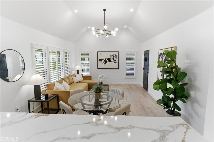 Property Photo:  900 Brier Lane  CA 91205 
