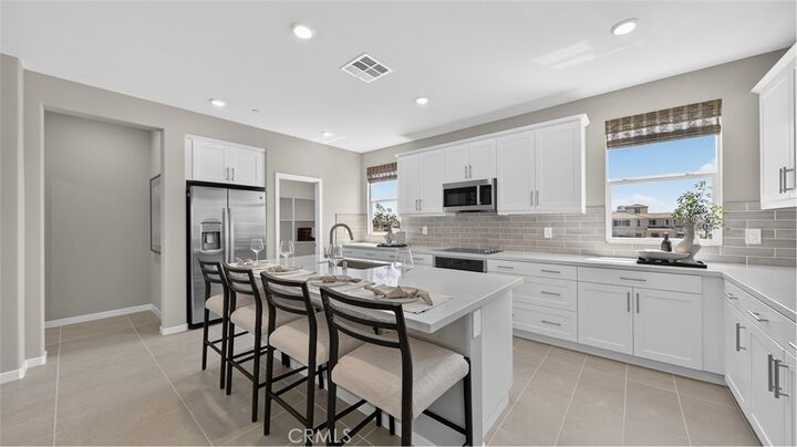 Property Photo:  8354 Toyon Street  CA 91708 