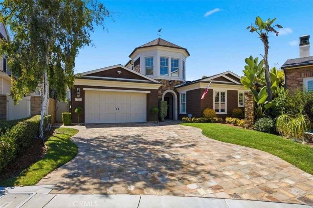 Property Photo: 17351 Sagatuck Lane CA 92649