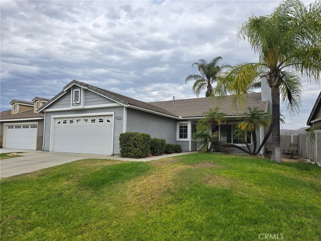Property Photo:  13302 Knollwood Drive  CA 92883 