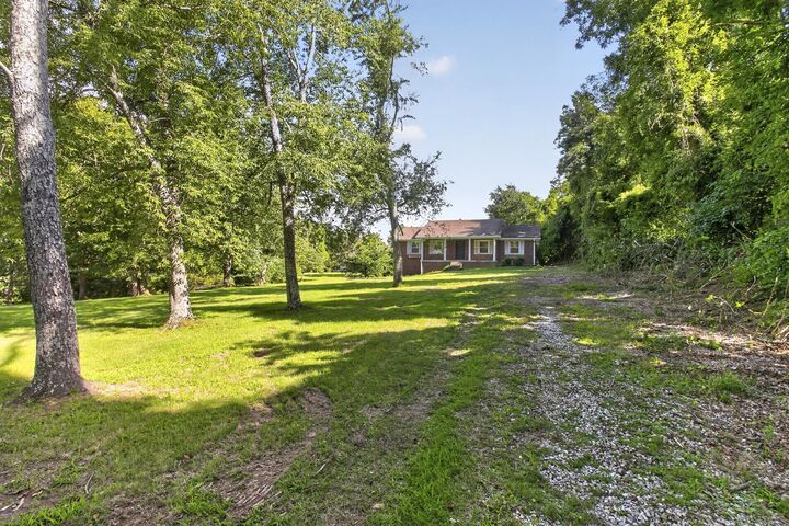 Property Photo: 1455 Dividing Ridge Rd TN 37072