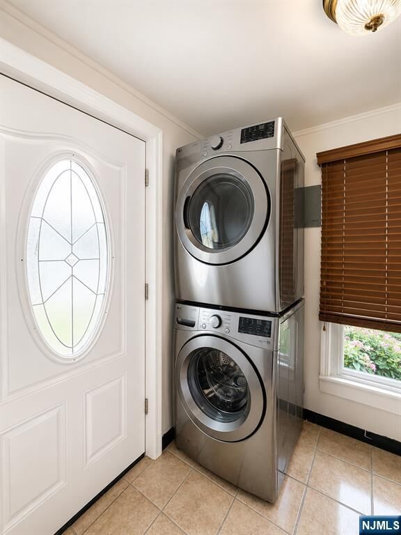 Property Photo:  544 Linden Avenue 1  NJ 07666 