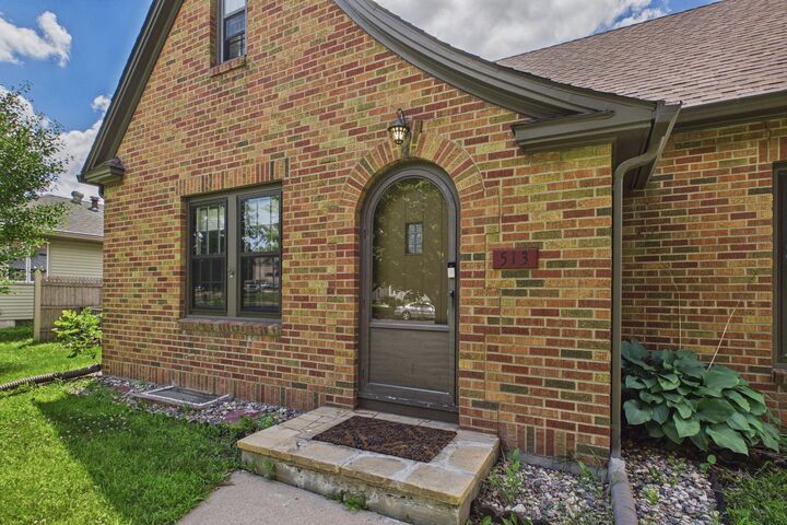 Property Photo:  513 5th Street  MN 55334 
