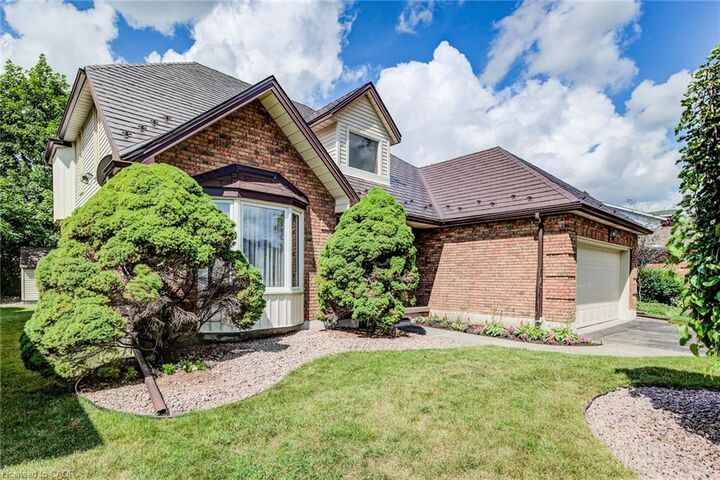 Property Photo:  323 Auburn Drive  ON N2K 3E1 