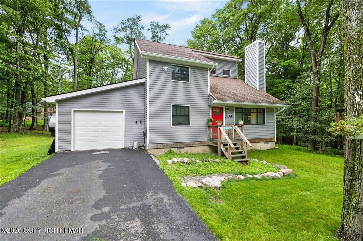 Property Photo: 1114 Shoshoni Trail PA 18424