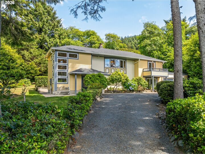 Property Photo: 4131 Hemlock St OR 97110