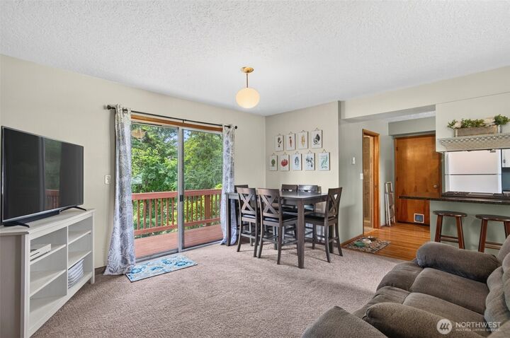 Property Photo:  185  Inglewood Drive  WA 98632 