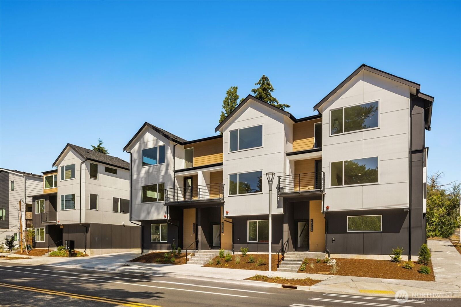 Property Photo: 18000 A 10th Avenue NE WA 98155
