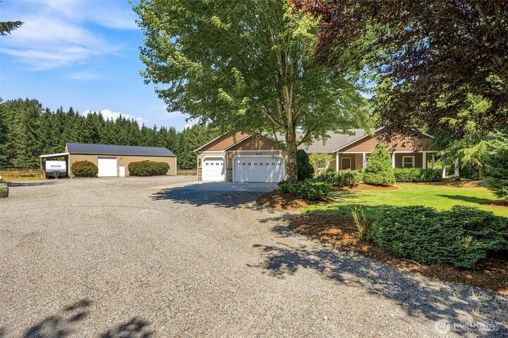 Property Photo:  15330  159th Lane SE  WA 98597 