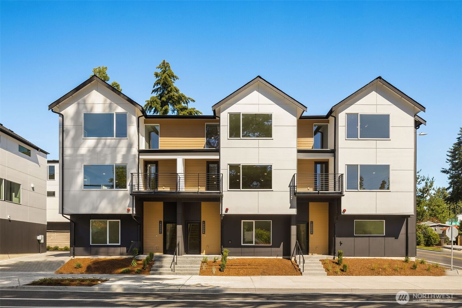 Property Photo:  18002 B  10th Avenue NE  WA 98155 